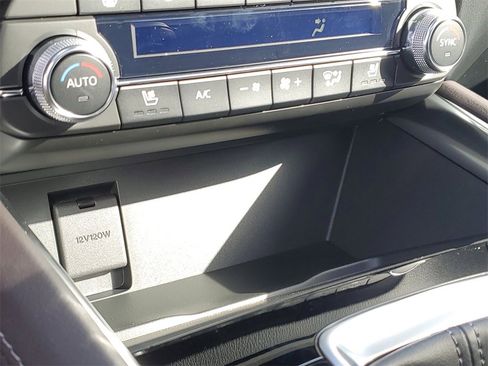 New 2025 MAZDA CX-5 Signature image 26