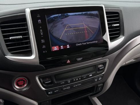 Used 2019 Honda Ridgeline RTL-T image 18