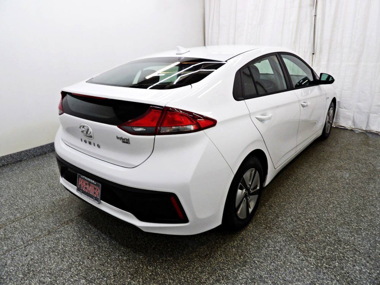 Used 2019 Hyundai Ioniq Blue FWD image 6