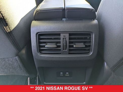 Certified 2021 Nissan Rogue SV image 31