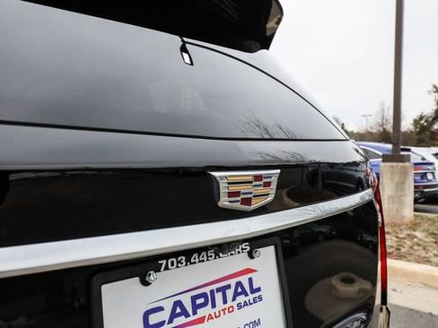 Used 2023 Cadillac XT6 Luxury image 21