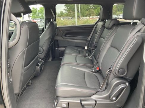 Used 2025 Honda Odyssey Sport-L image 16