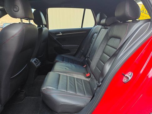 Used 2015 Volkswagen GTI SE w/ Lighting Package (SEL) image 28