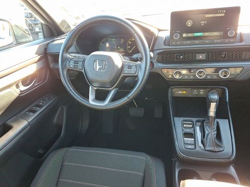 Certified 2025 Honda CR-V Sport image 14