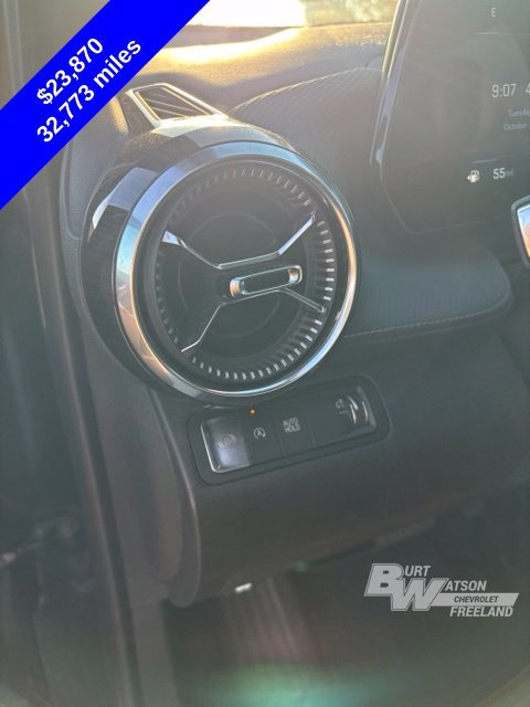 Used 2025 Chevrolet Equinox LT w/ Convenience Package II FWD image 13