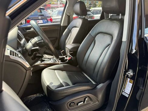Used 2016 Audi Q5 2.0T Premium Plus w/ Technology Package AWD/4WD image 16