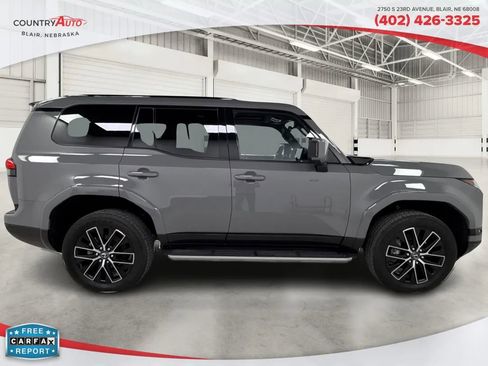 Used 2025 Lexus GX 550 GX 550 Premium+ Sport Utility w/ Accessory Package (2T) image 6