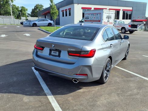 Used 2026 BMW 330i xDrive Sedan AWD/4WD image 4