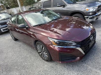 Used 2025 Nissan Altima 2.5 SV