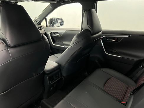 Certified 2025 Toyota RAV4 XSE image 19