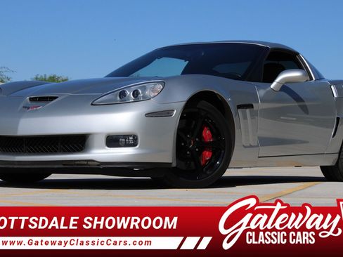 Used 2013 Chevrolet Corvette Grand Sport w/ 2LT Preferred Equipment Group RWD image 1