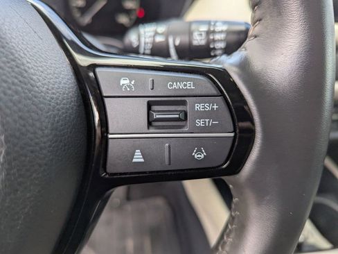 Used 2023 Honda HR-V EX-L image 26