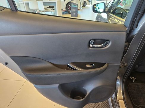 Used 2024 Nissan Leaf SV Plus image 25
