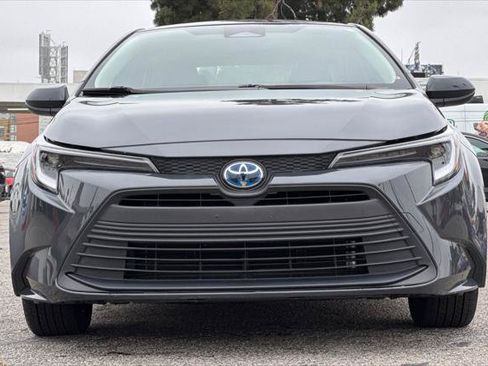 Certified 2023 Toyota Corolla LE w/ Carpet Mat Package (TMS) FWD image 9