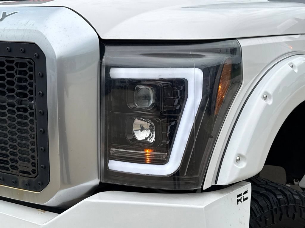 Used 2016 Ford F250 Platinum w/ FX4 Off-Road Package AWD/4WD image 20