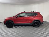 Used 2022 Volkswagen Taos SE image 6