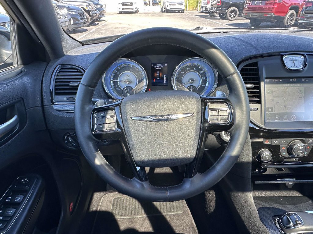 Used 2013 Chrysler 300 S AWD/4WD image 15