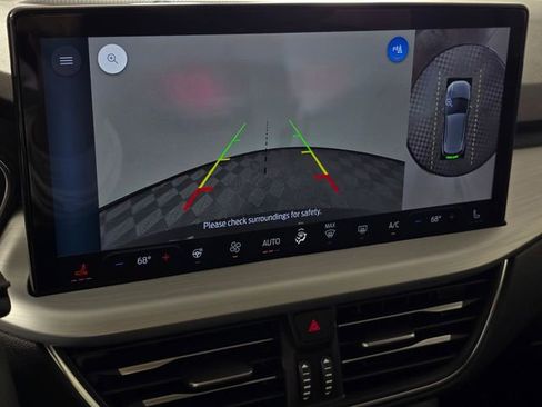 Used 2024 Ford Escape SE w/ PHEV Premium Package image 34