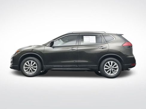 Used 2017 Nissan Rogue SV w/ SV Premium Package image 38
