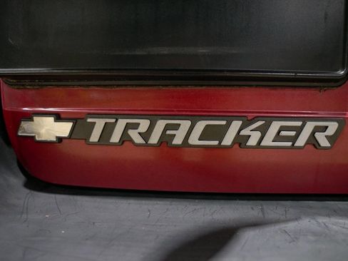 Used 1999 Chevrolet Tracker 2WD Convertible w/ Preferred Equipment Group 2 image 35