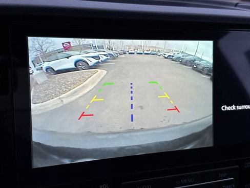 Certified 2025 Nissan Frontier PRO-4X image 27