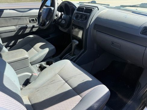 Used 2004 Nissan Xterra XE RWD image 5