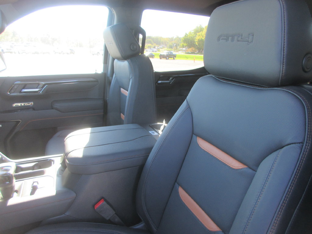 New 2026 GMC Sierra 1500 AT4 w/ AT4 Premium Package AWD/4WD image 12