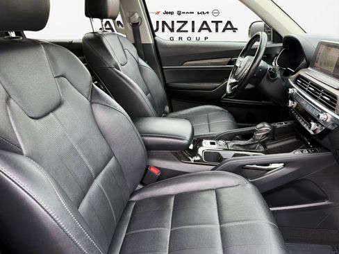 Used 2021 Kia Telluride SX w/ Towing Package image 13
