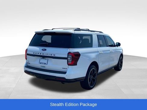 Used 2023 Ford Expedition Max Limited AWD/4WD image 4