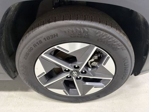Used 2025 Hyundai Tucson SEL FWD image 14