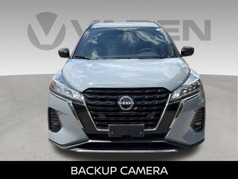 Certified 2024 Nissan Kicks SR FWD image 4
