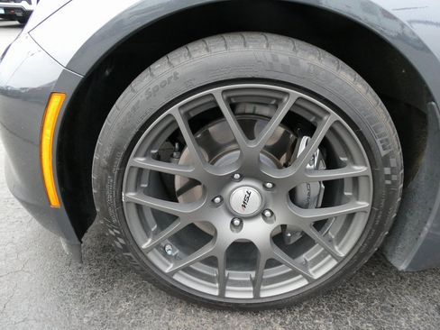 Used 2014 Chevrolet Corvette Stingray Coupe w/ 2LT Preferred Equipment Group image 10