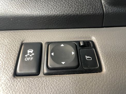 Used 2021 Nissan NV200 SV w/ Sliding Door Glass Package image 14