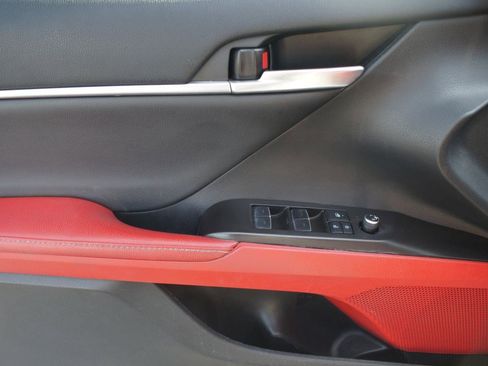 Used 2021 Toyota Camry XSE FWD image 28