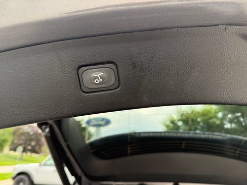 Used 2021 Ford Edge SEL w/ Convenience Package AWD/4WD image 11