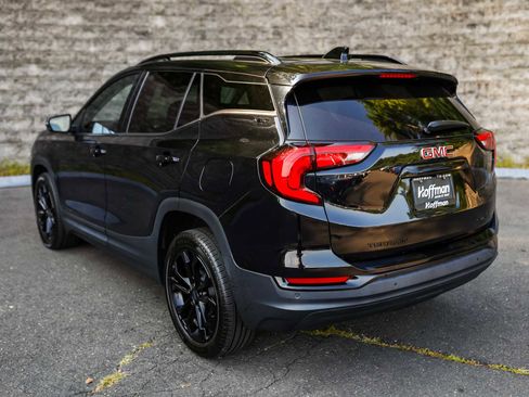 Used 2021 GMC Terrain SLT w/ Infotainment Package II image 9