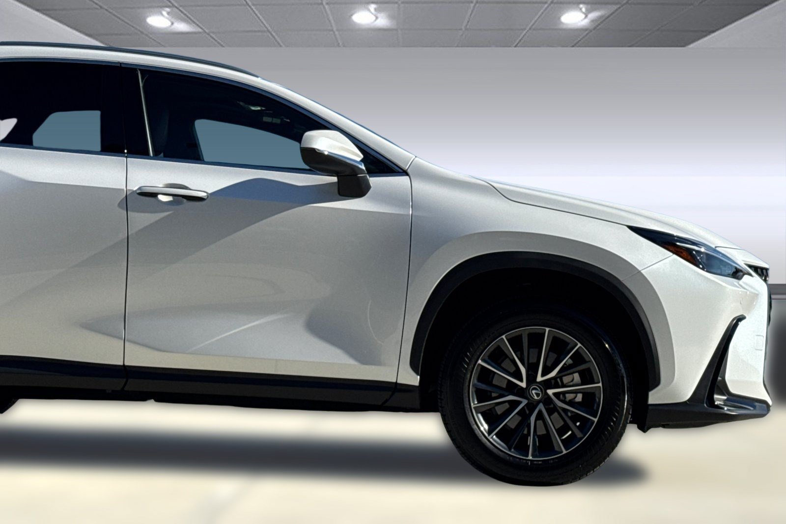 Used 2025 Lexus NX 250 AWD w/ Accessory Package (Z2) image 34