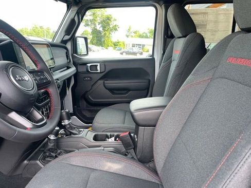 New 2024 Jeep Wrangler Unlimited Rubicon image 23