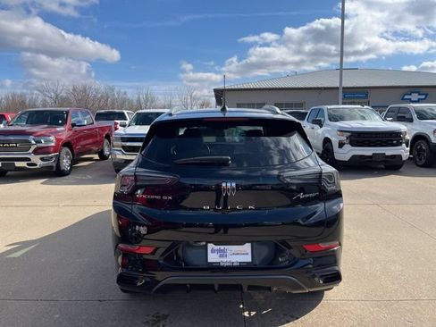 Used 2024 Buick Encore GX Avenir w/ Avenir Convenience Package FWD image 6
