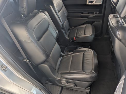 Used 2020 Ford Explorer Limited AWD/4WD image 20
