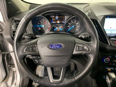 Used 2019 Ford Escape Titanium image 21