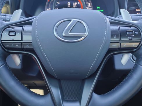 Used 2018 Lexus LC 500 Coupe image 21