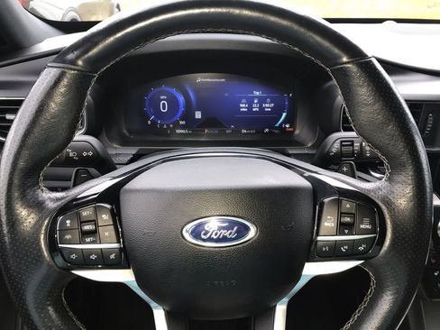 Used 2022 Ford Explorer ST w/ Equipment Group 401A AWD/4WD image 14