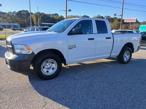 Used 2021 RAM 1500 Tradesman image 10