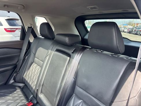 Used 2021 Nissan Rogue Platinum image 8