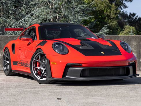Certified 2025 Porsche 911 GT3 RS RWD image 6