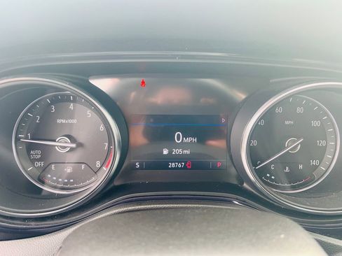 Used 2023 Buick Encore GX Select w/ Sport Touring Package image 23