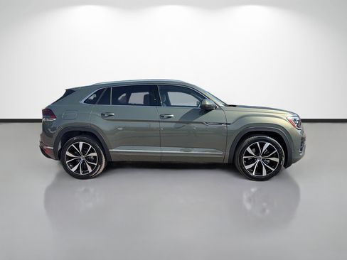 New 2026 Volkswagen Atlas Cross Sport SEL Premium R-Line AWD/4WD image 2