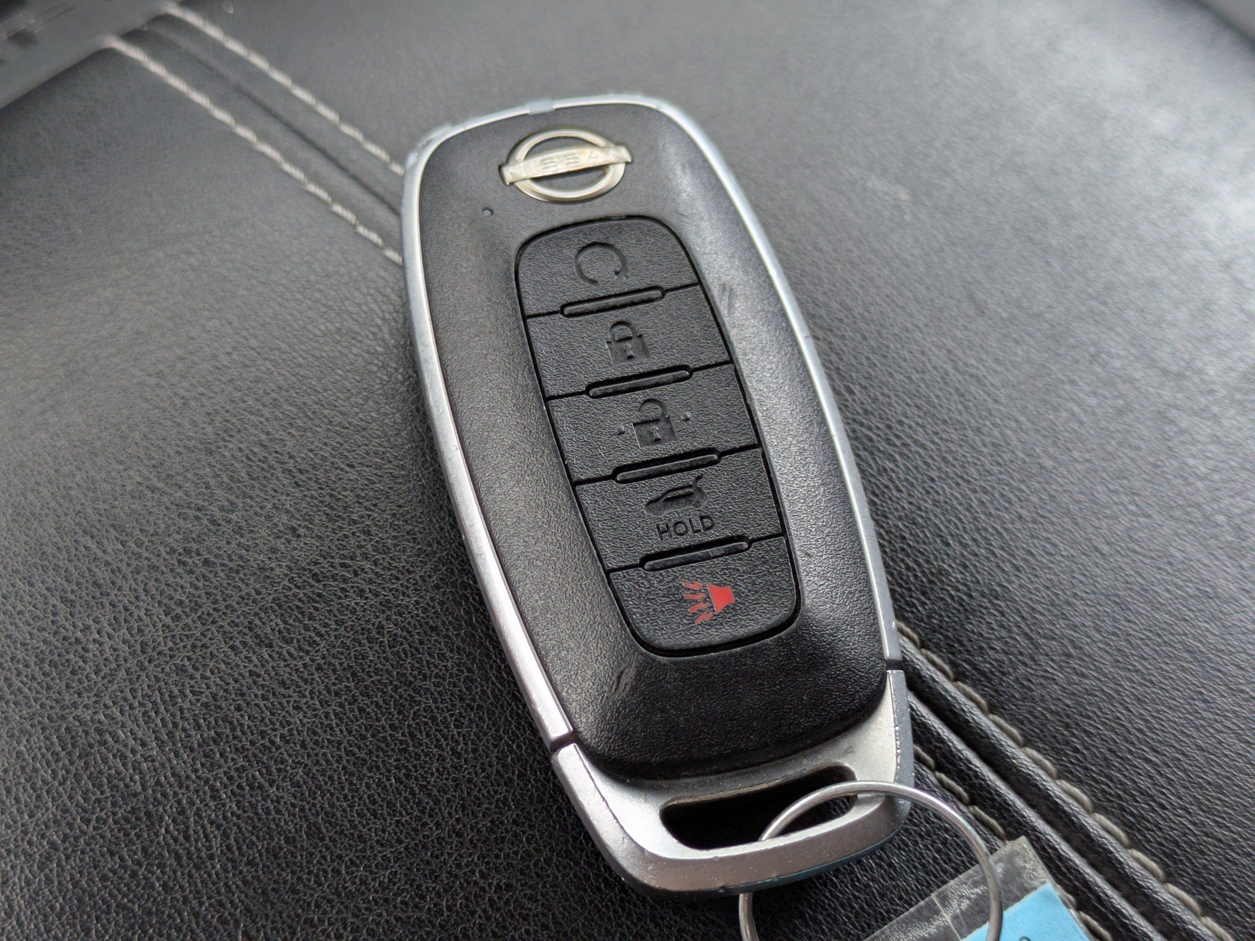 Used 2023 Nissan Pathfinder SL FWD image 36