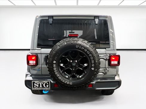 Used 2023 Jeep Wrangler Unlimited w/ Sun & Screen Package AWD/4WD image 5